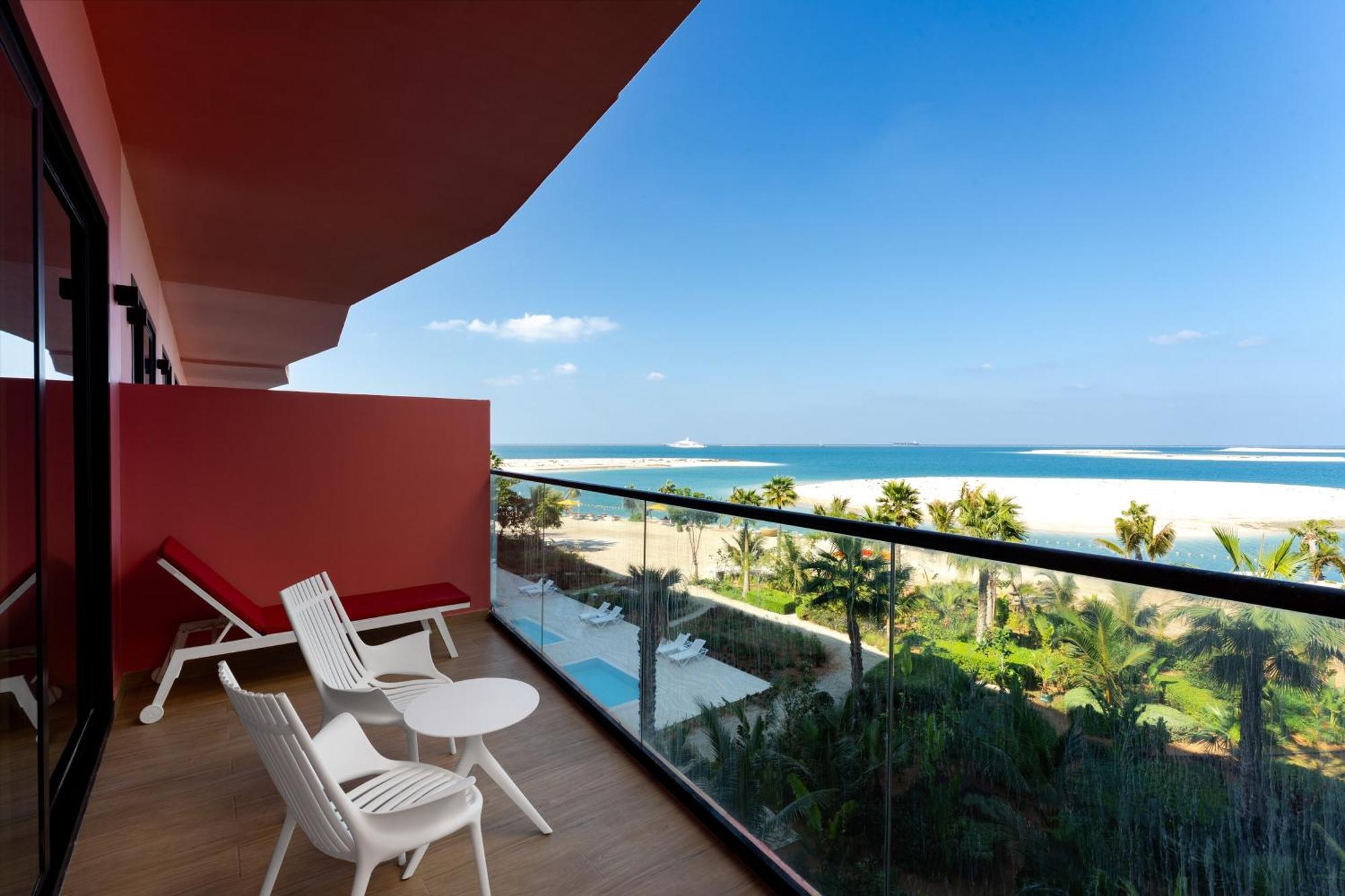 Voco Monaco By Ihg, Adults Only, World Islands Dubaï