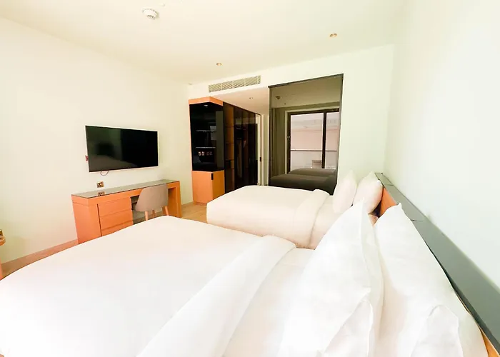 Voco Monaco Dubai By Ihg, Adults Only, World Islands